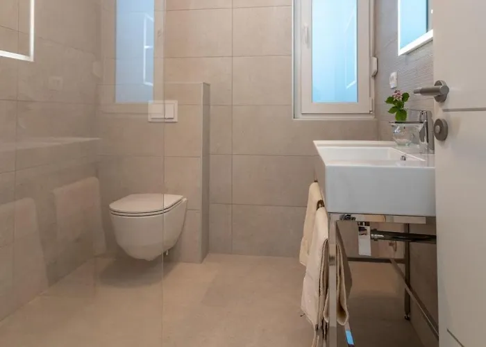 Luxurioese Ferienvilla Mit Privatem Pool By Interhome Dom wakacyjny