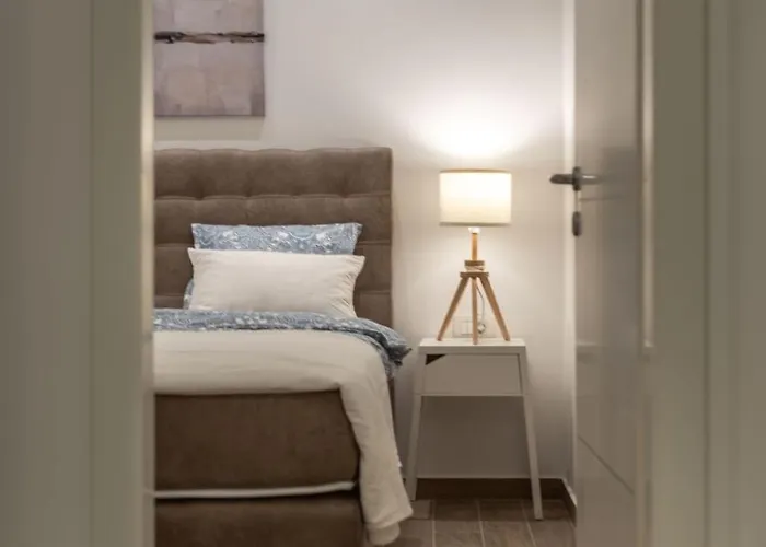 Luxurioese Ferienvilla Mit Privatem Pool By Interhome * Trogir